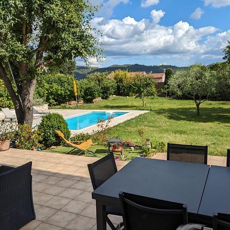 Villa Calme Avec Piscine A Greoux エクステリア 写真