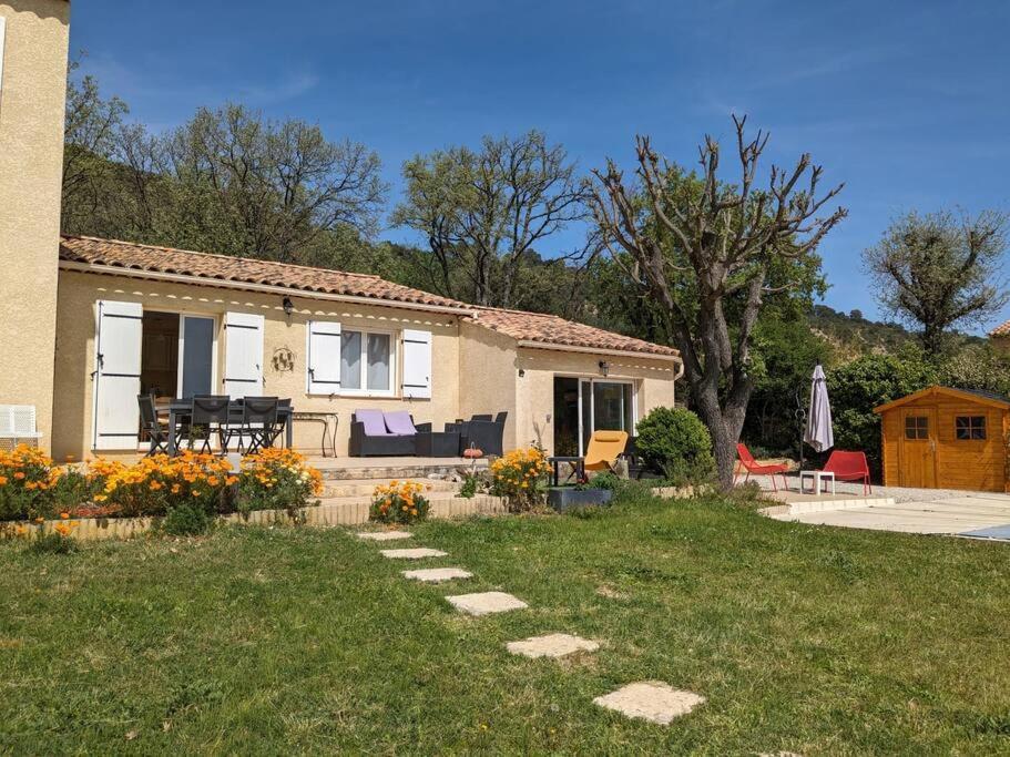 Villa Calme Avec Piscine A Greoux エクステリア 写真