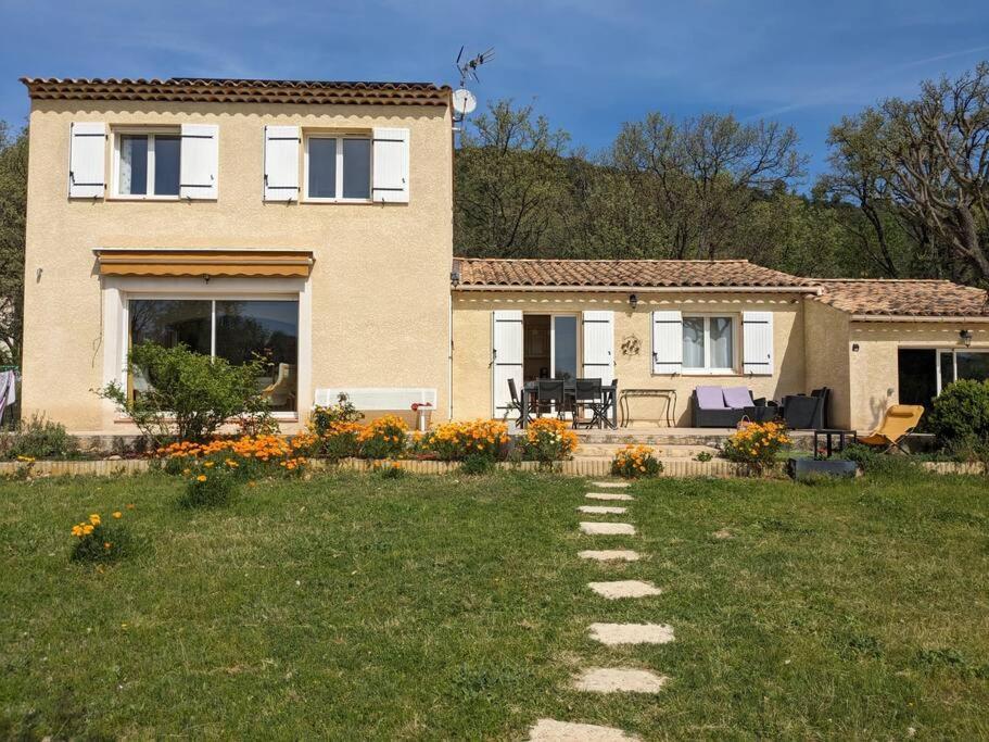 Villa Calme Avec Piscine A Greoux エクステリア 写真
